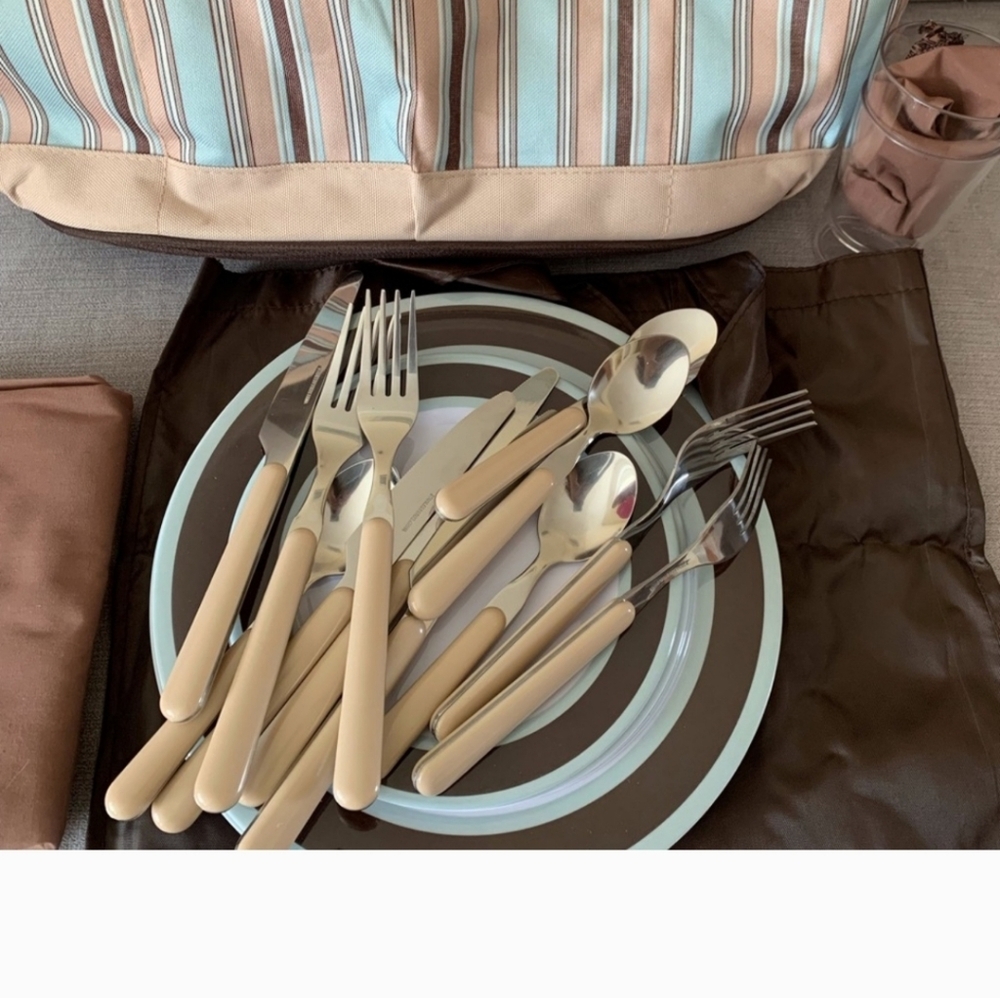 Wenzel Picnic Kit - Picture 4 of 9